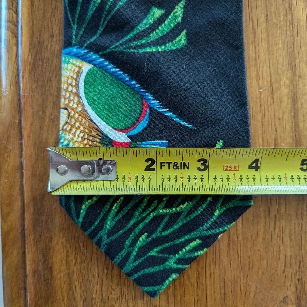 NWT Mens Black Sea Life Tie Tropical Fish Marine Ocean‎ Lake Fishing